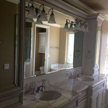 layout of cabinet and mirror, light counter