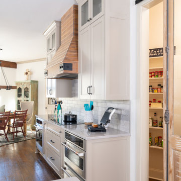A glimpse into the pantry