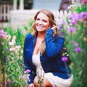 Macey McMahon's photo