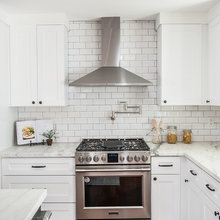 22405 kitchen / eating