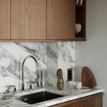 Dark stained Oak kitchen cabinets