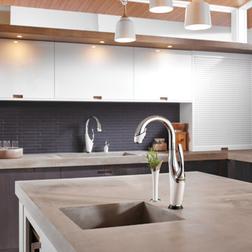 Brizo 64355LF-PC Vuelo Single Handle Pull-Down Kitchen Faucet with SmartTouch Te