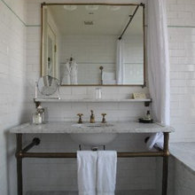 Lori's - Baths