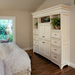 Del Mar Custom Cabinets - Entertainment Centers And Tv Stands