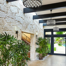 Main House Entry Interior Lanai