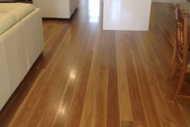 Spotted gum floor with water-base finish