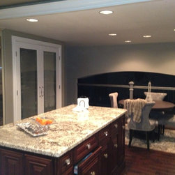Pierce Kitchen and Bath Cabinets - Kitchen Cabinetry