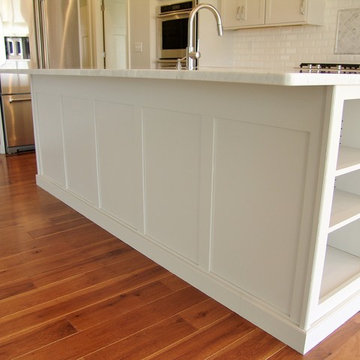 Tailor-made and Transitional White Kitchen. - Geneseo, IL
