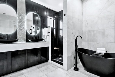 Bathroom - eclectic bathroom idea in Miami