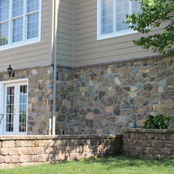 QuarryCut Stone - 50%Brown 50%Dark - Irregular 3 - Siding And Stone Veneer