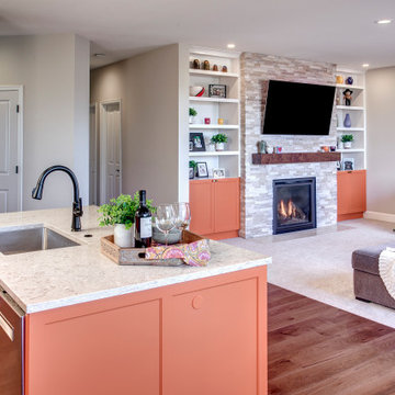 Bright and Warm Kitchen & Family Room |  Sammamish, WA