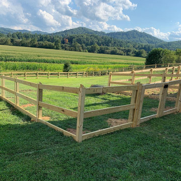 Hog Wire Fences