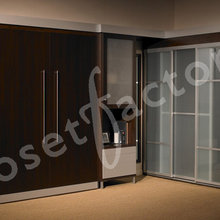 Den . Murphy Bed