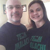 Dani Lowe's photo