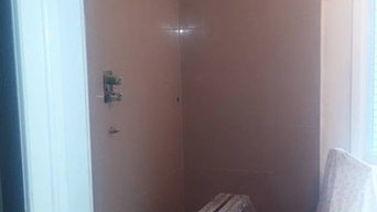 Reconstruction mur de douche. Cause infiltration d'eau