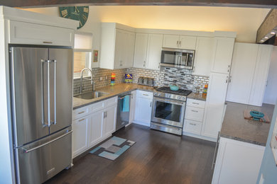 Example of a kitchen design in San Luis Obispo