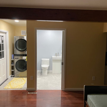 Burke - Linear Drain Bathroom
