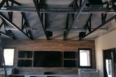 Inspiration for a transitional home design remodel in Phoenix