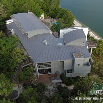Standing Seam with Curved Panels