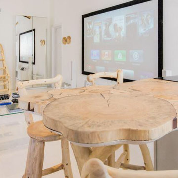 White studio for single man in Odessa