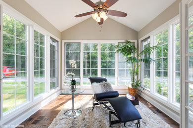 Inspiration for a sunroom remodel in Chicago