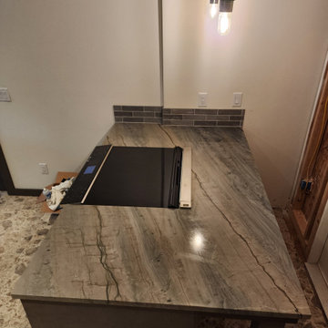 Kitchen Countertops — Quartzite — Everett, WA