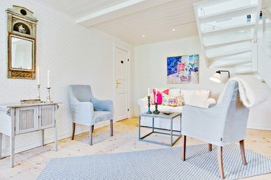Photo of a transitional living room in Gothenburg.