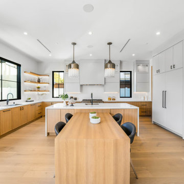 Mammoth Ave 2