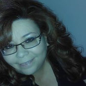 Lee Quinonez's photo