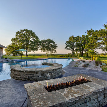 Grand Beach Entry, Diving pool with Fire Table