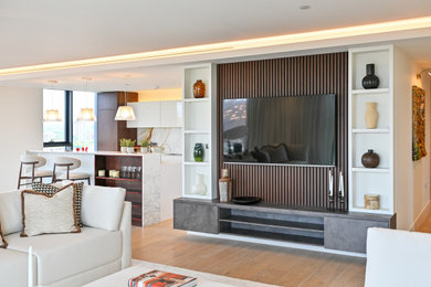 Inspiration for a contemporary living room in London.