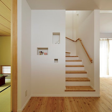 オープンキッチンのある小さな家