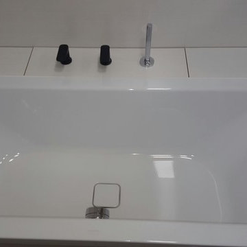Modernes Badezimmer