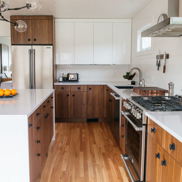 Creston-Kenilworth Kitchen