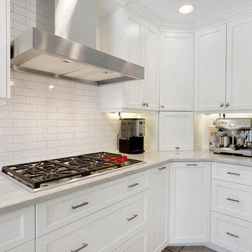 Shore Kitchen White Peninsula