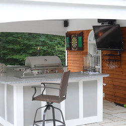 McRoberts Avalon Pool House - Outdoor Cooking