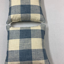Pillows with Self-Welt - Decorative Pillows