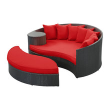 Outdoor Daybed