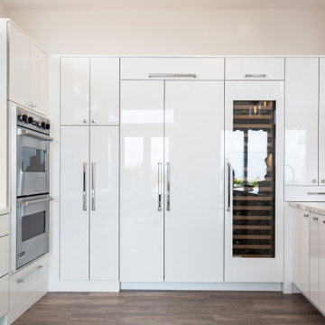 Newport Beach Contemporary Kitchen