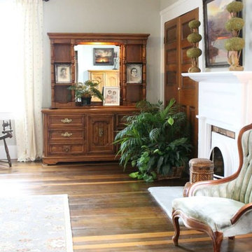 Historical House - Guest Bedroom