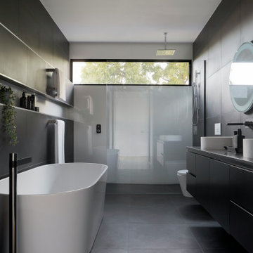 Modern Bathroom