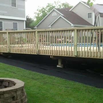 Decks (Pool)