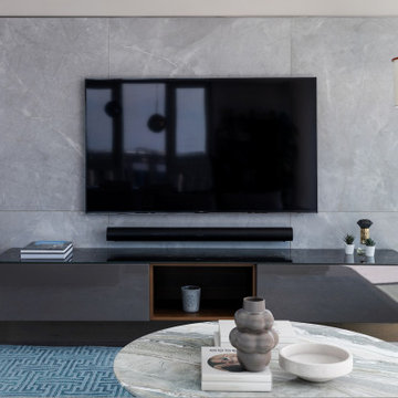 Modern Penthouse Partial Renovation in Aldgate