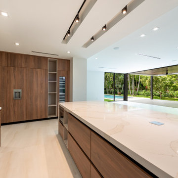 Contemporary Home - 10