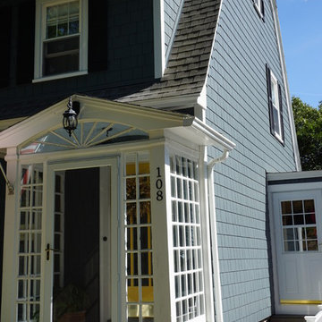Classic Evening Blue Shingles by James Hardie