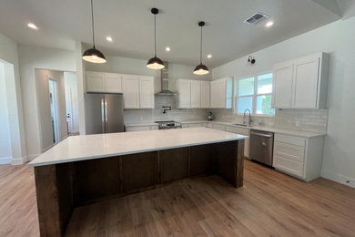 Inspiration for a country kitchen remodel