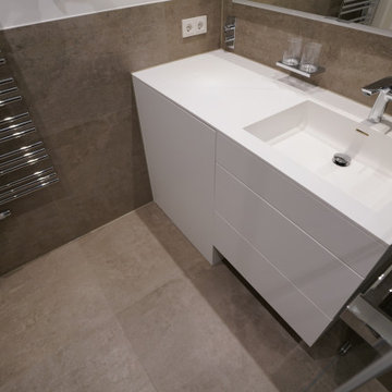 Aus einem Badezimmer wird ein Duschbad in München Perlach