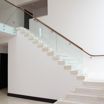 Walnut handrails, Branthingham