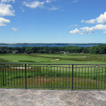 Golf Course Living
