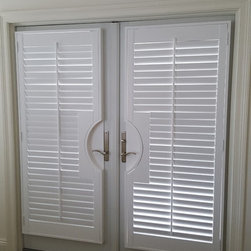 Sienko- Hunter Douglas NewStyle Shutters - Interior Shutters